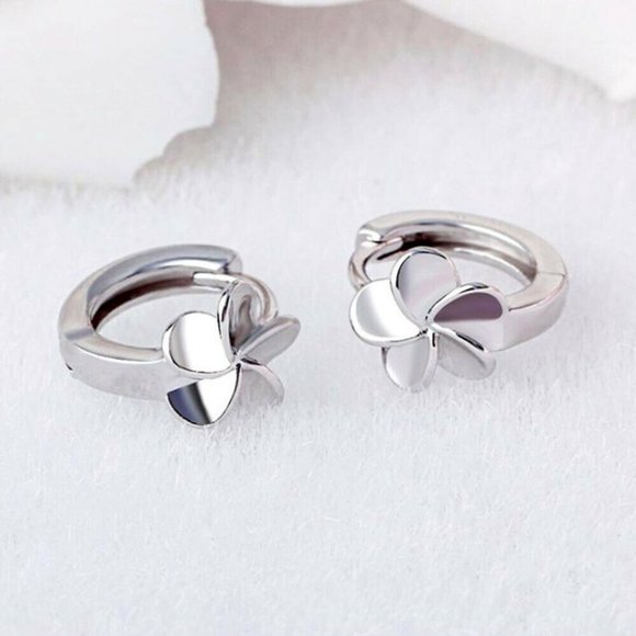 New 925 Silver Flower Earrings - Picture 4 of 5